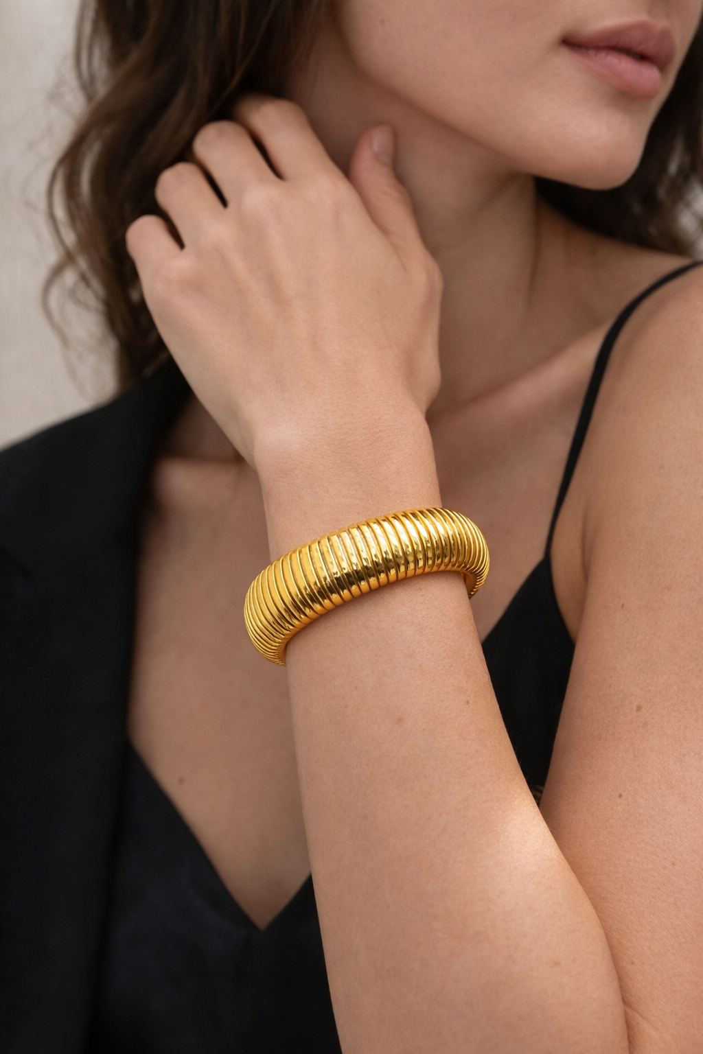 Cobra Ribbed Stretch Bangle