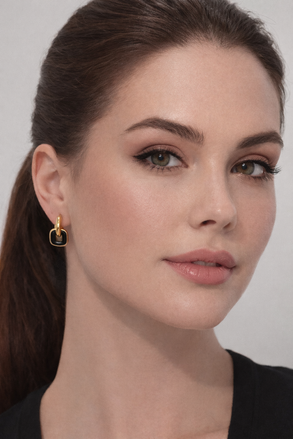 Geometric Link Drop Earrings - Gold & Black