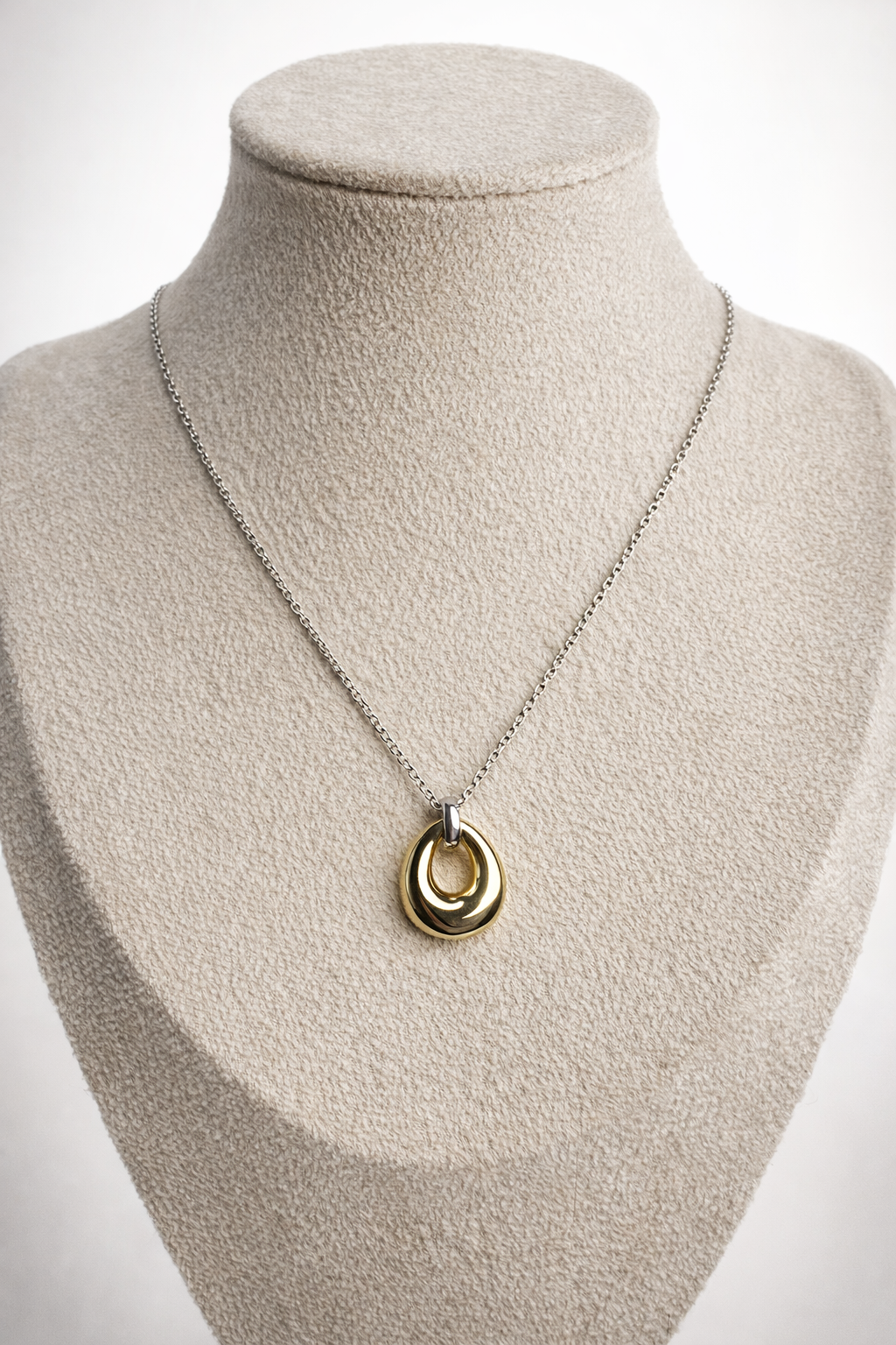 Open Teardrop Pendant Necklace